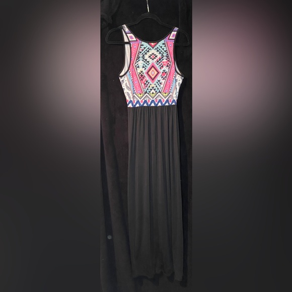 Sherosa Long Black Dress with Colorful Top - Picture 2 of 3